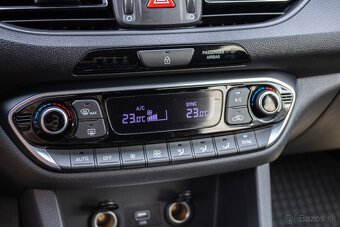 2023 Hyundai i30 CW 1.5 T-GDi mHEV Play - 13