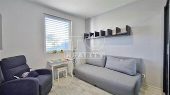 Pozemok pod lesom 1427 m2 - unikátny 4-izbový mobilný... - 13