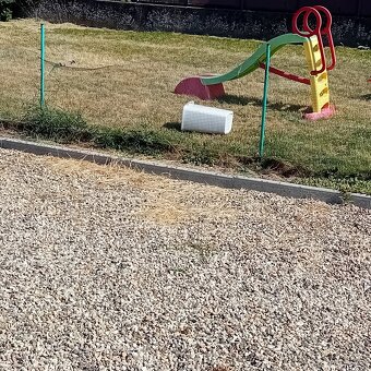 Na predaj Dom 4 izbový - Hronovce s veľkým pozemkom - 13