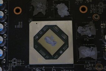 XFX SWFT 210 AMD RADEON RX 6600 8GB - 13