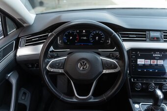 Volkswagen Passat Variant Highline - 13