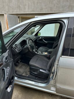 Ford Galaxy 2.0 TDCi - 13