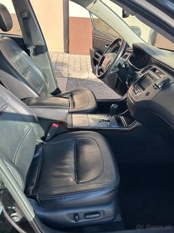 Hyundai Grandeur 3,3 V6 191 Kw - 13