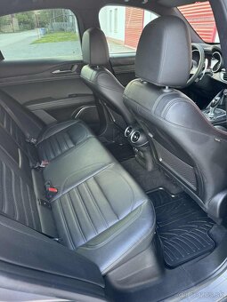 Alfa Romeo Stelvio 2.2 JTDM 210k AWD A/T - 13