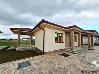 MODERNÝ BUNGALOV v obci Sokolovce - 13