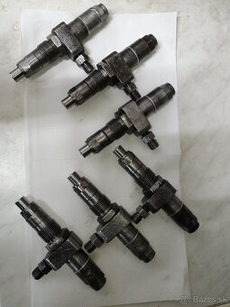 Zetor 25 rozne diely - 13