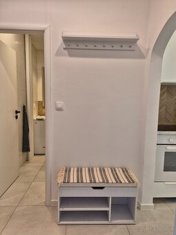 Svetlý zariadený 2i byt po rekonštrukcii na Nivách - 13