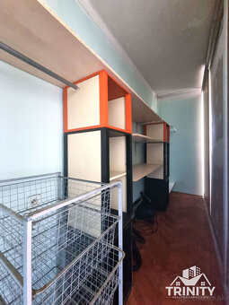 Na predaj 7-izbový rodinný dom s garážou v obci Bánov - 13