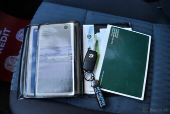 Škoda Octavia Combi 1.6i TOUR - 13