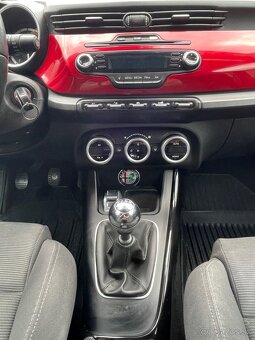 Alfa Romeo Giulietta 1.6 JTD - 13