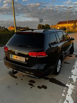 Volkswagen Golf Variant 1.6 TDI - 13