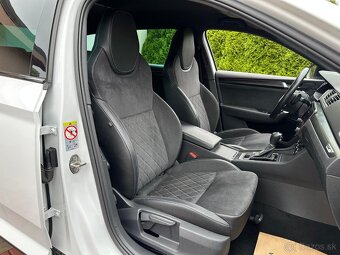 Škoda Superb iV 1.4 TSI PHEV Sportline 160kw - 13