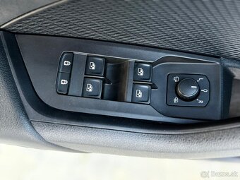 Škoda Octavia Combi RS 2.0 TDI DSG 147kW, 2022 - 13