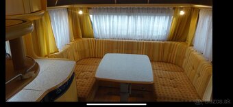 Dethleffs Camper 490 z roku 2002 - 13