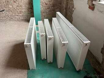plastove okna + dvere ,plynovy kotol ,radiatory - 13