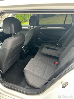 Volkswagen Passat B8 Variant 2.0 TDI  4x4 DSG model 2022 DPH - 13