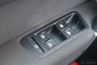 Volkswagen Golf Sportsvan 1.2 TSI BMT 110k Comfortline Slova - 13