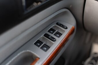 Volkswagen Bora Variant 1.9 TDI Highline 4-Motion - 13