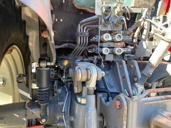 Massey Ferguson 5613 - 13