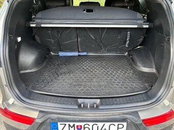 KIA sportage 1,7 CRDI  2WD PLATINUM - 13