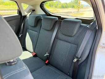 Ford Fiesta 1.25l benzin 62kw, klima - 13