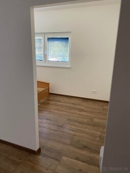 Prenajom 3-iznovy byt v Trnave, s vlastnym parkovacim miesto - 13