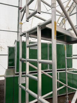 Pojazdné hliníkové lešenie - 13