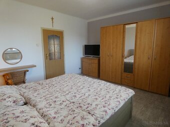 Rodinný dom vo Voderadoch - 13