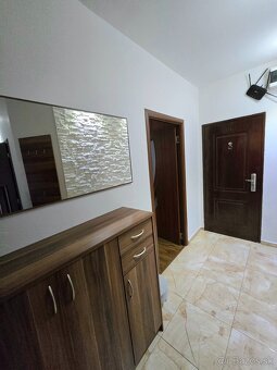 Predaj, trojizbový byt,  SNP, Holíč - 13