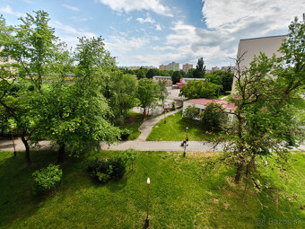 PRENÁJOM - 2 IZB ZARIADENÝ BYT pri NEMOCNICI,ONDAVSKÁ KOŠICE - 13