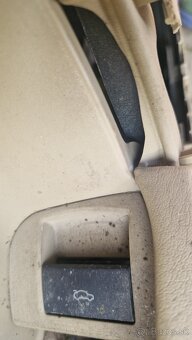 Predám diely na Audi A6 C6 - 13