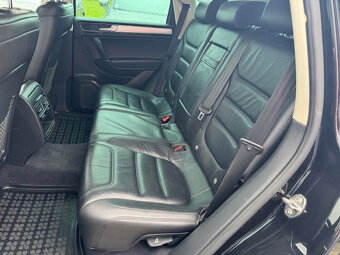 Volkswagen Touareg II 3.0 V6 TDI BMT 4MOTION - 13