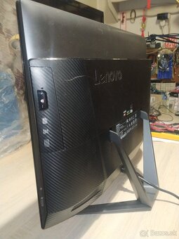 All in one Lenovo 24“ FHD. AMD 4C+8G. SSD 512GB + 1TB. 16GB. - 13