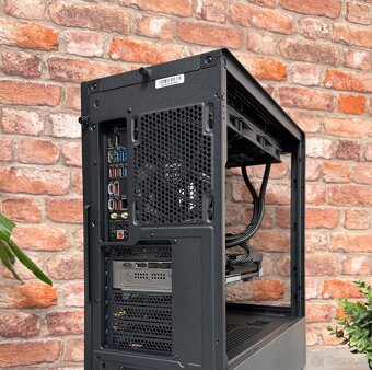 i7 14700K\32GB\RTX 5080\SSD\1000W Zdroj - 13