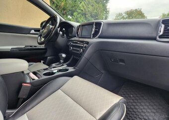 Kia Sportage 1.6GT-LINE-4x4-ZNAČKOVÝ SERVIS - 13