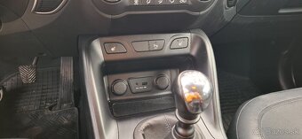 Hyundai ix35 2.0 Crdi 100 KW 4x4 - 13