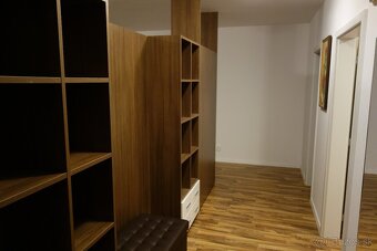 Prenájom priestranného dvojizbového bytu v Rači - 13
