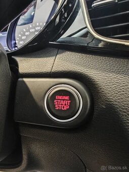 Kia Ceed 1,5 T-GDi 7DCT GOLD - 13