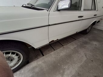 Mercedes benz w123 - 13