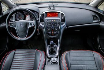 Opel Astra 1.4 Turbo 103kW Sport - 13