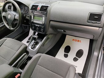 Volkswagen Golf 1.9 TDI DSG bez DPF - 13