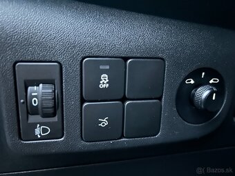 Peugeot 301 1.6 HDi - 13