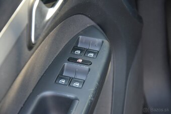 Volkswagen Touran 1.60 TDi 7 Miest - 13