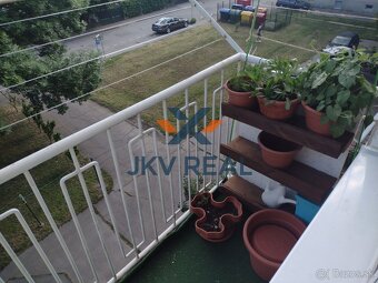 EXKLUZÍVNE  2- IZBOVÝ BYT NA PREDAJ S 2 BALKÓNMI - PIEŠŤANY - 13