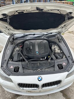 Rozpredam bmw F10 520d 135kw - 13
