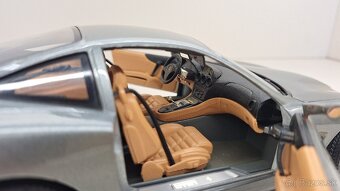 1:18 FERRARI 550 MARANELLO - 13
