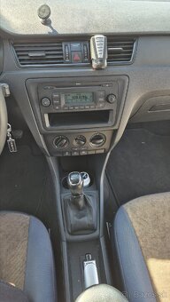 Predám Škodu Rapid 1.6TDI,2012,135 000 km, 2 majiteľ - 13
