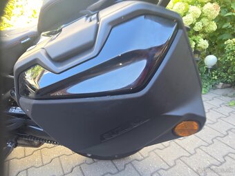 Suzuki gsx s 1000 gt - 13