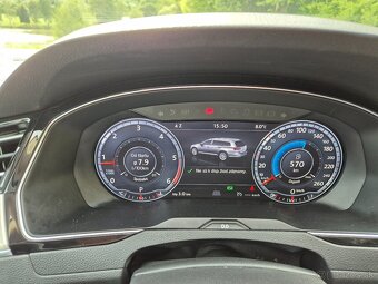 Volkswagen Passat Variant 2.0 TDI BMT Highline DSG - 13