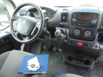 Peugeot Boxer 2.2 BlueHDi 165k L4 H3 r.v.12/2019 - 13